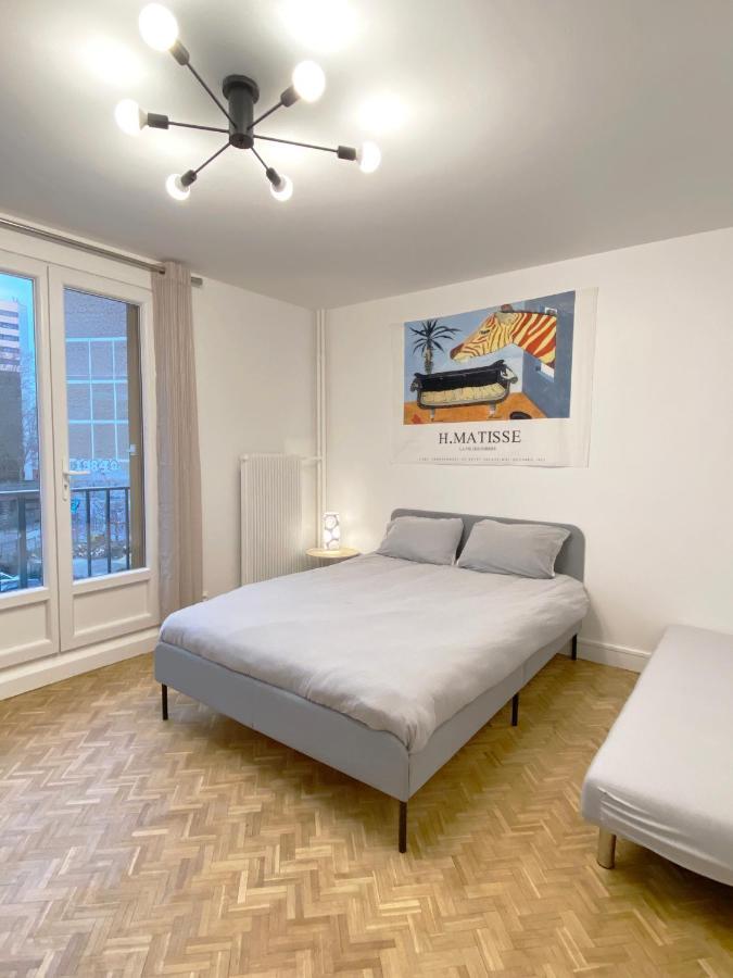 Paris: Agreable Chambre D'Un Grand Artiste Lejlighed Eksteriør billede